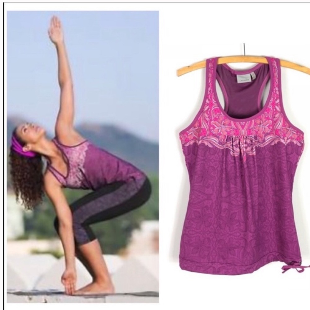 Athleta Womens Tinker Tank Top berry pink print.